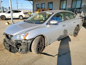 Nissan Sentra S 1.8L 4 2015