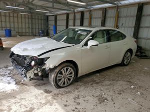 Lexus ES 350 3.5L 6 2013