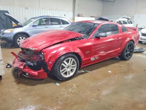 Ford Mustang GT 4.6L 8 2006