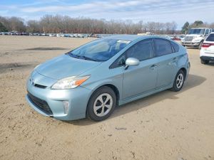 Toyota Prius 1.8L 4 2013