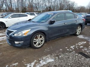Nissan Altima 3.5S 3.5L 6 2013