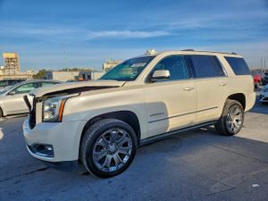 GMC Yukon DENALI 6.2L 8 2015
