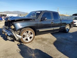 Chevrolet Silverado 1500 C1500 5.3L 8 2005