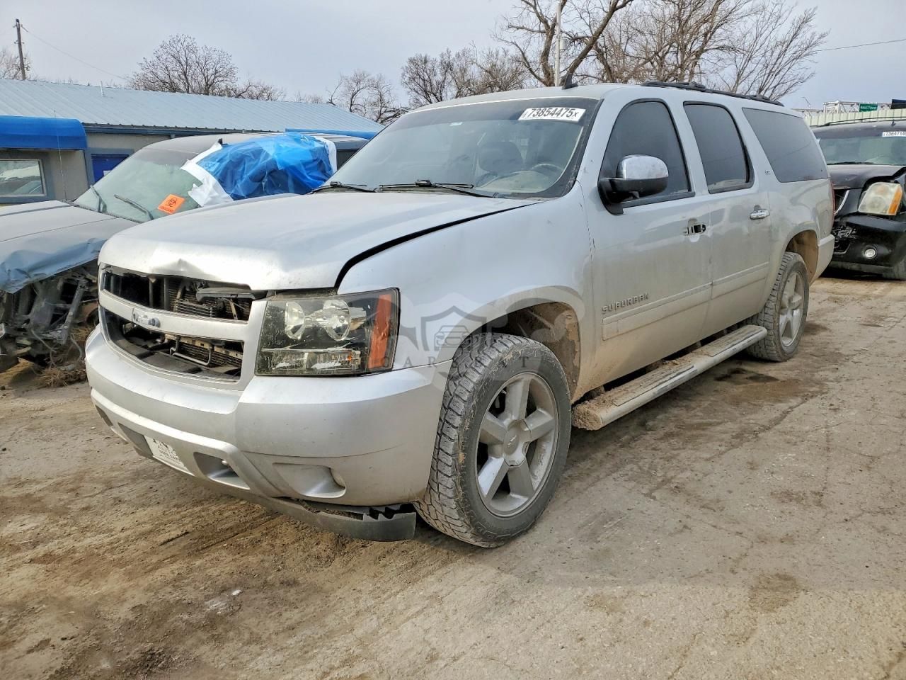 Chevrolet Suburban K1500 LTZ 5.3L 8 2013