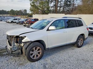 Toyota Highlander BASE 3.5L 6 2012