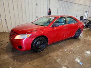Toyota Camry BASE 2.5L 4 2011