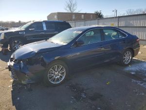 Toyota Camry LE 2.5L 4 2015