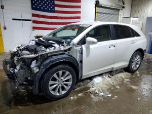 Toyota Venza LE 2.7L 4 2015