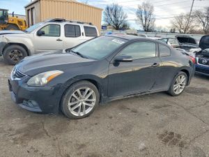 Nissan Altima SR 3.5L 6 2011