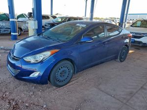 Hyundai Elantra GLS 1.8L 4 2013