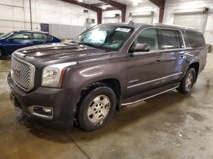 GMC Yukon DENALI 6.2L 8 2015