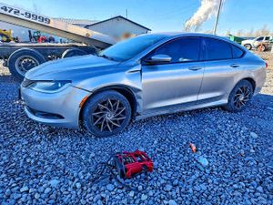 Chrysler 200 S 2.4L 4 2015