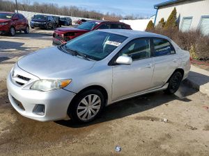 Toyota Corolla BASE 1.8L 4 2012
