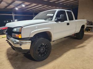 Chevrolet Silverado 1500 K2500 HEAVY DUTY 6.6L 8 2006