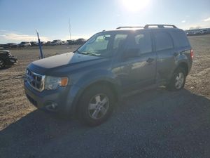 Ford Escape XLT 2.5L 4 2011