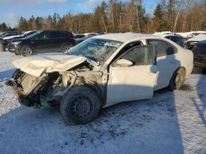 Volkswagen Passat S 2.5L 5 2012