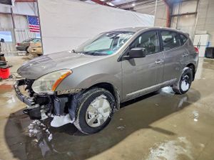 Nissan Rogue S 2.5L 4 2013