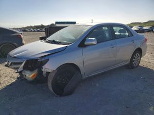 Toyota Corolla BASE 1.8L 4 2012