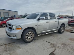 Dodge RAM ST 5.7L 8 2012