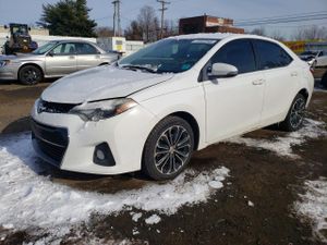 Toyota Corolla L 1.8L 4 2015