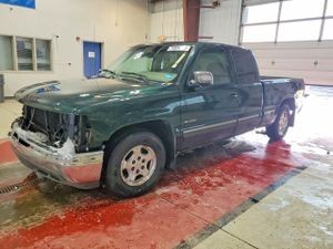 Chevrolet Silverado 1500 C1500 4.8L 8 2001