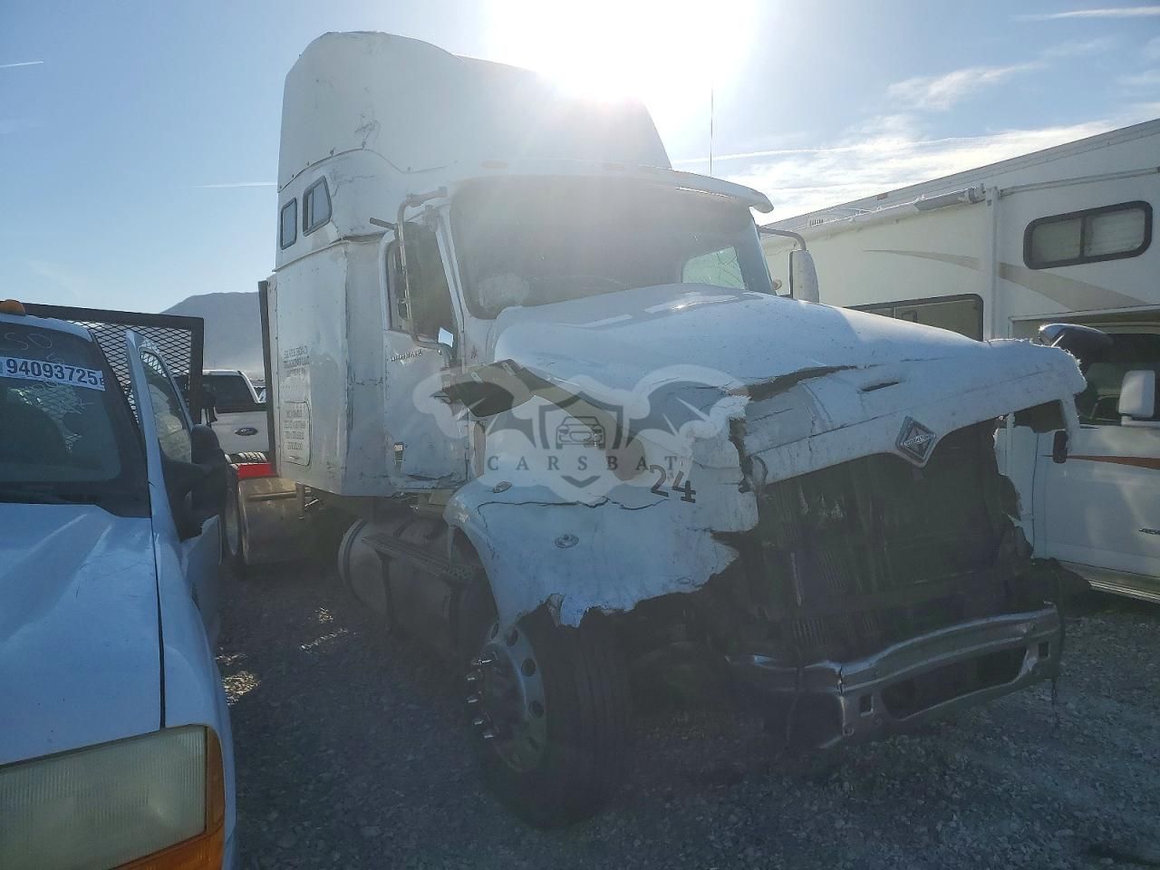 International 9000 Series 9400I 6 2005