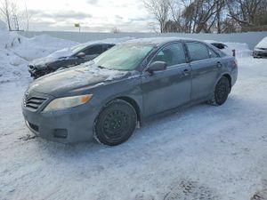 Toyota Camry BASE 2.5L 4 2010