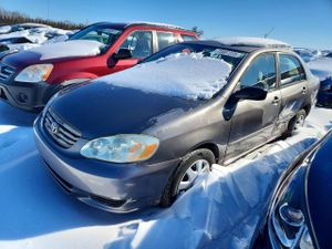 Toyota Corolla CE 1.8L 4 2003