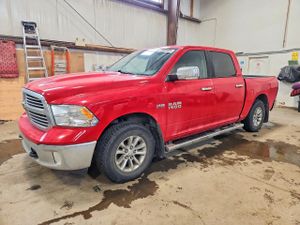 RAM 1500 SLT 5.7L 8 2014