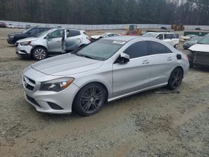 Mercedes-Benz CLA 250 2.0L 4 2015