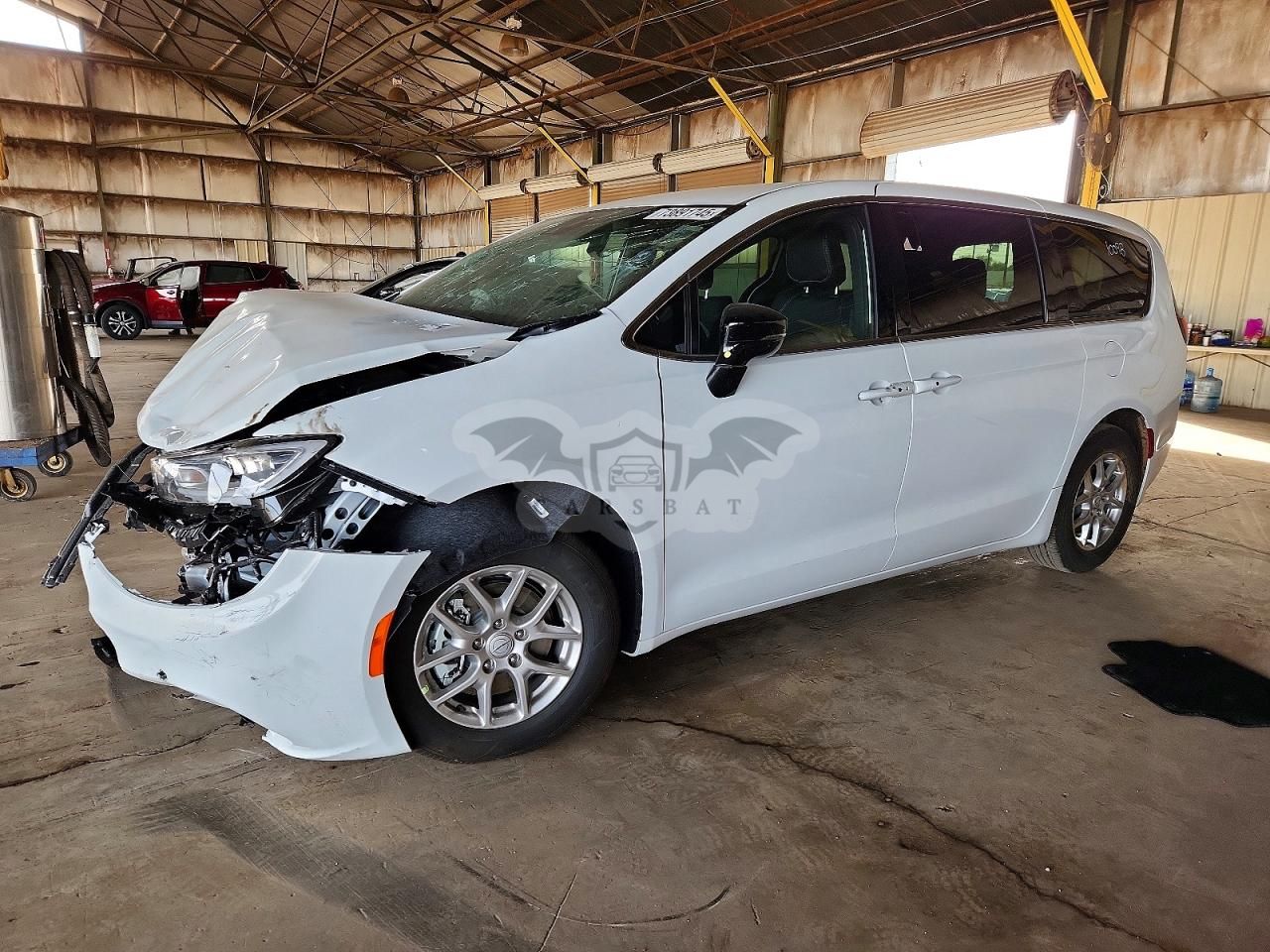 Chrysler Pacifica SELECT 3.6L 6 2026