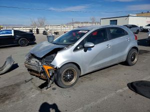 Kia Rio LX 1.6L 4 2013