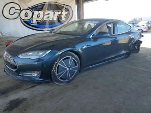 Tesla Model S 2014