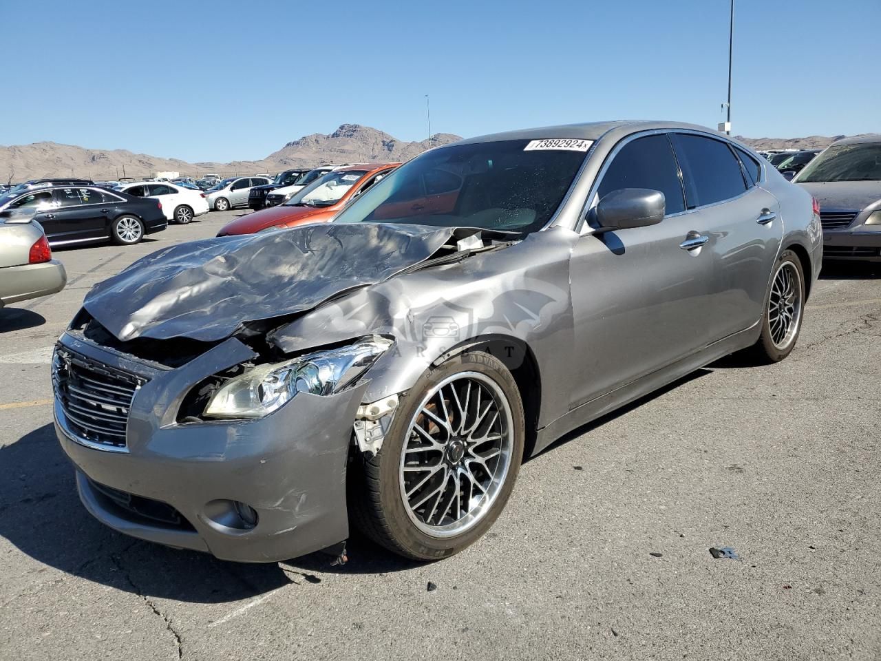 Infiniti M37 3.7L 6 2012