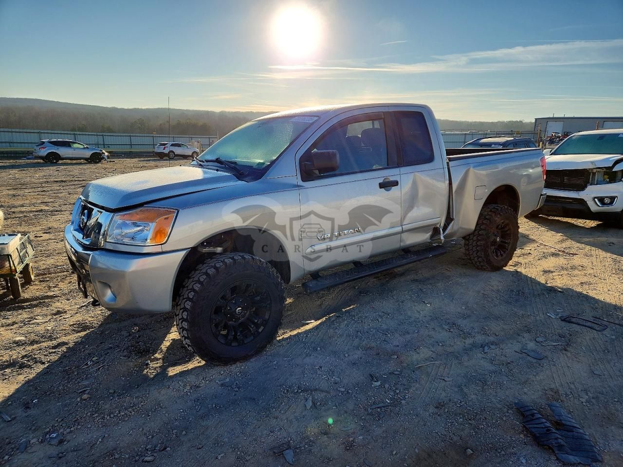Nissan Titan S 5.6L 8 2011
