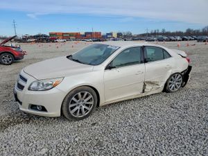 Chevrolet Malibu 2LT 2.5L 4 2013