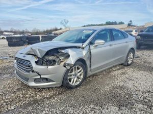 Ford Fusion SE 1.6L 4 2013