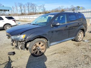 Mitsubishi Outlander SE 2.4L 4 2013