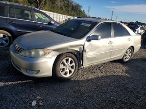 Toyota Camry LE 3.0L 6 2005