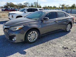 Toyota Avalon HYBRID 2.5L 4 2013