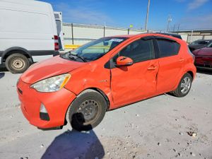 Toyota Prius 1.5L 4 2012