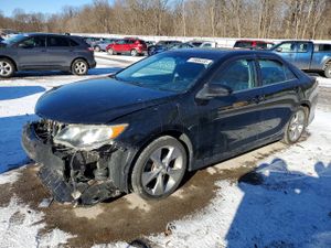 Toyota Camry SE 3.5L 6 2013
