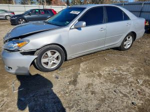 Toyota Camry LE 3.0L 6 2002
