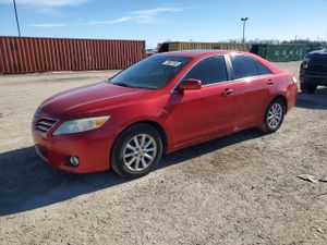 Toyota Camry BASE 2.5L 4 2011