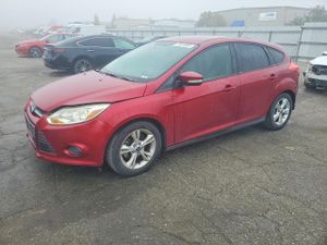 Ford Focus SE 2.0L 4 2014