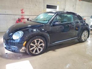 Volkswagen Beetle 2.5L 5 2012
