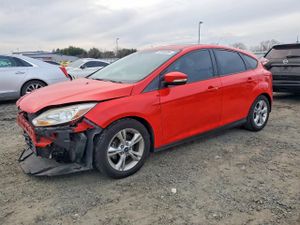 Ford Focus SE 2.0L 4 2014