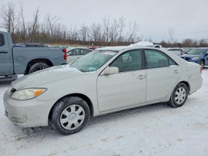 Toyota Camry LE 2.4L 4 2002
