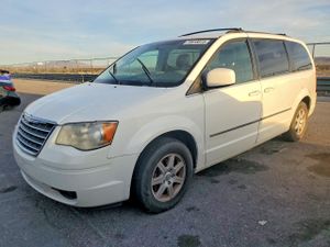Chrysler Town & Country TOURING 3.8L 6 2010