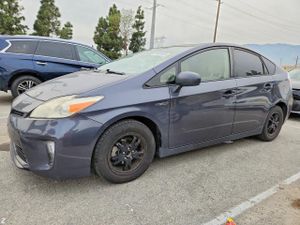 Toyota Prius 1.8L 4 2013